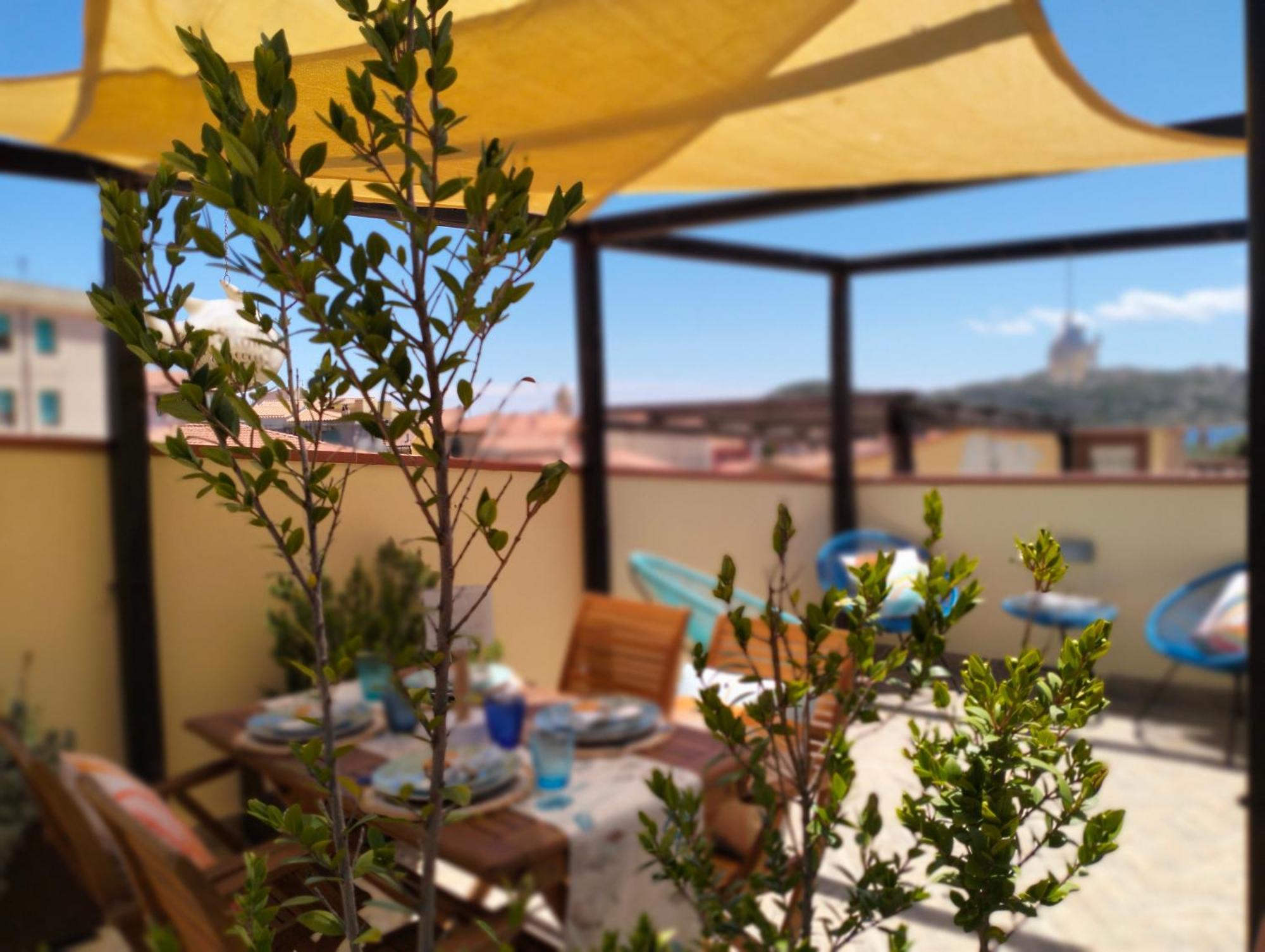Appartamento La Terrazza - Localita Cala Gavetta Ла-Маддалена Экстерьер фото