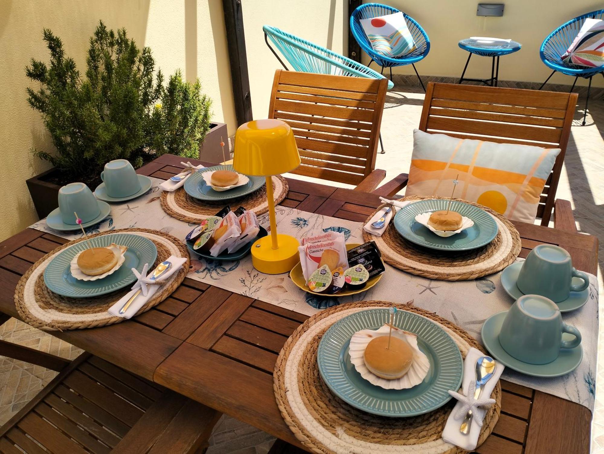 Appartamento La Terrazza - Localita Cala Gavetta Ла-Маддалена Экстерьер фото