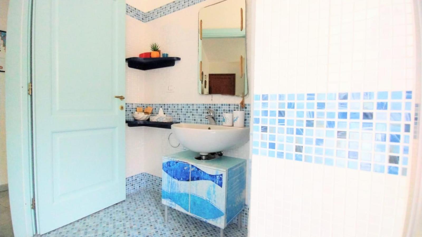 Appartamento La Terrazza - Localita Cala Gavetta Ла-Маддалена Экстерьер фото