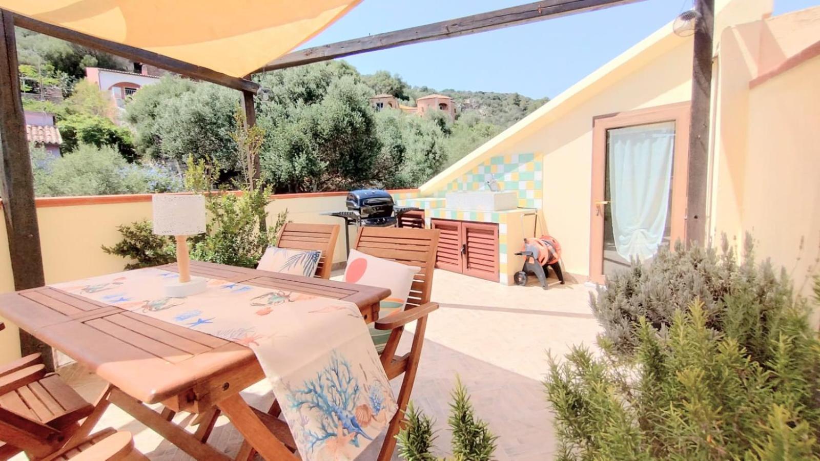 Appartamento La Terrazza - Localita Cala Gavetta Ла-Маддалена Экстерьер фото
